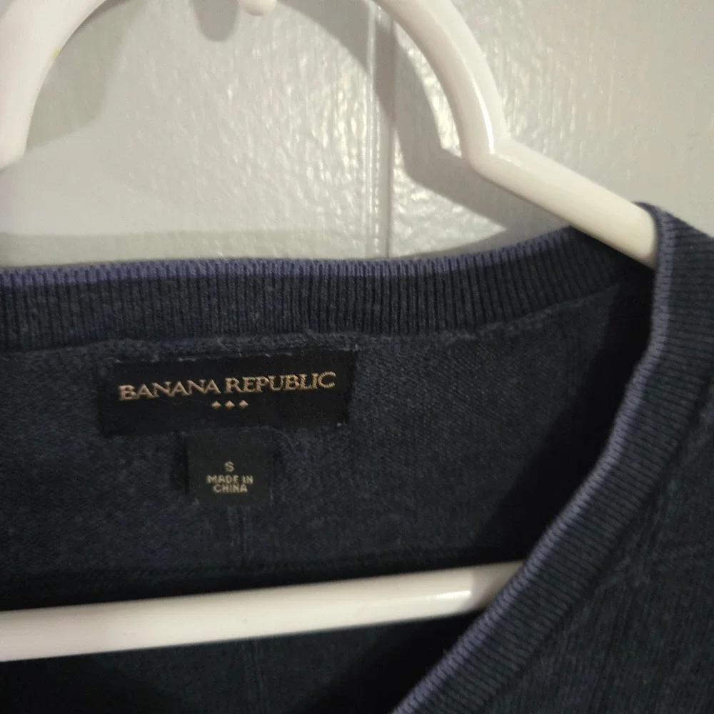 Banana Republic V-Neck Sweater‎ Mens Small Navy Blue Textured Grid Cotton Blend